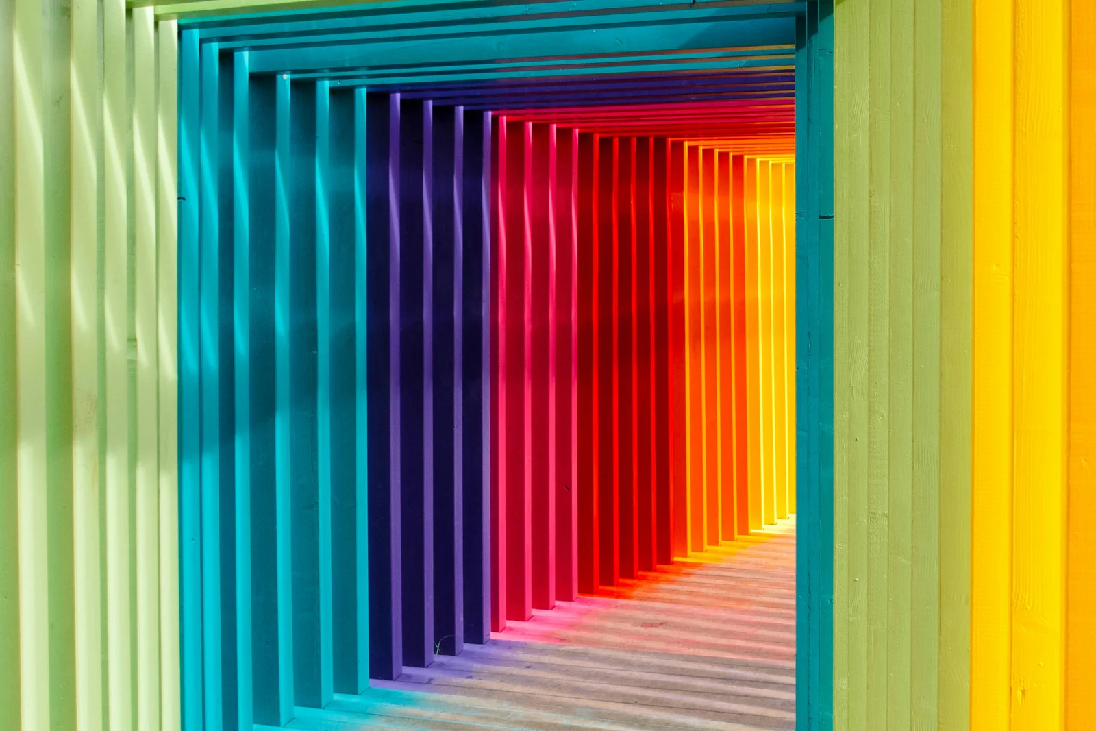 The Power of Color: How What We See Affects What We Feel and Remember